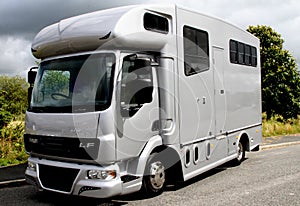 7.5 tonne Helios horsebox