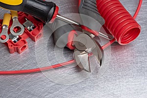 Tool and accessories for electrical installation