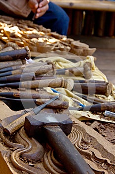 Tool for the wood carver photo