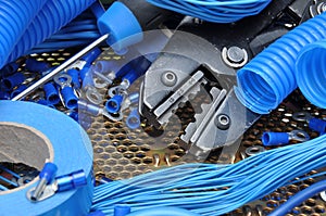 Tools and component for electrical installation