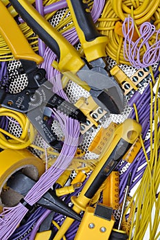 Tools and component for electrical installation