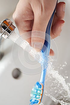 Tooth-brush washing