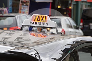 top light box on taxi in Paris