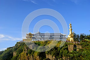 Top of mountain Emei scenery