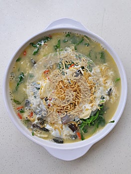 Chinese Spinach with Eggs