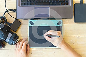 Top view of computer graphic and use mouse pen graphic