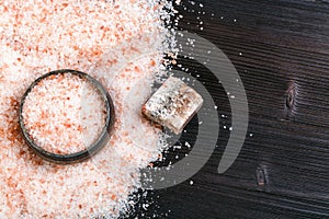 top view of salt cellar and pink Salt on table