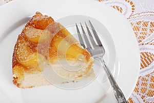 Top view slice of upside down pear cake