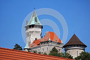Pohľad zhora na Smolenický zámok v lete pri meste Smolenice, Slovensko