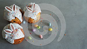 Top view Funny Bunny Easter Cakes