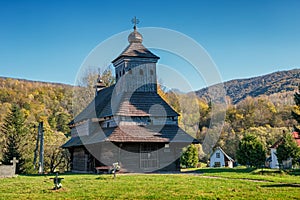 Topola - gréckokatolícky drevený kostol