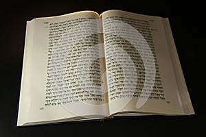 Torah photo