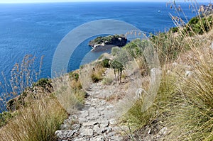 Torca - Scorcio di Isca dalla scala dei 700 gradini photo