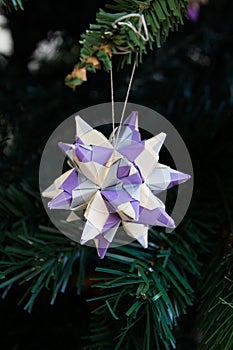 Tornillo Kusudama Origami decoration in Christmas Tree