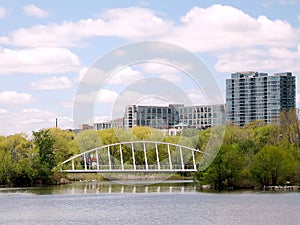 Toronto Lake Bridge in Humber Bay Park May 2008