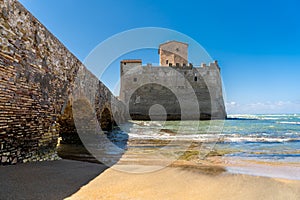 Torre Astura is a medieval building located in Neptune province of Rome.