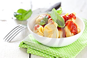 Tortellini with tomato sauce