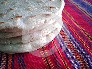 Tortilla de maiz photo