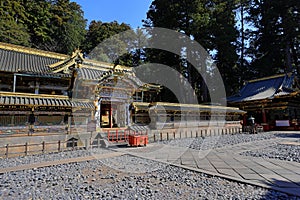 Toshogu Shrine ( 17th-century shrine honoring the first shogun and featuring colorful buildings)