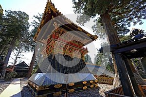 Toshogu Shrine ( 17th-century shrine honoring the first shogun and featuring colorful buildings)