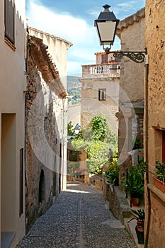 Tossa de Mar. The traditional city street.