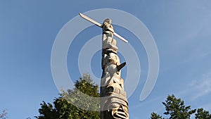 Totem Pole Camera Move, Vancouver