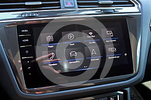 Touch multimedia screen system with application navigation on the screen in car.
