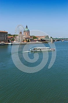 Toulouse, view of the Garonne and the Dome de la Grave