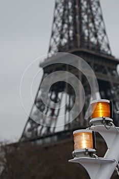 Tour eiffel view from bateau