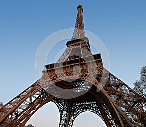 Tour Eiffel - Wide Angle