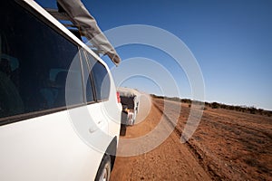 Touring Outback Australia - Four Wheel Drive Towing Camper Trail