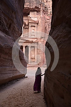 Petra tomb in Jordania photo