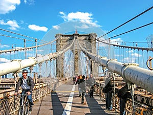 Tourists at Brooklyn bridge