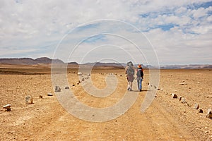 Turistas en desierto 