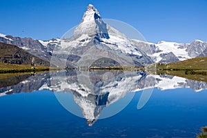 Tourists in front of the Matterhorn