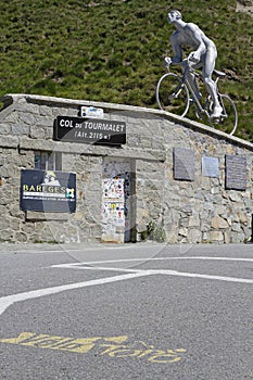 Monument at Octave Lapize, Col du Tourmalet