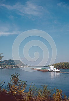 Tow barge mississippi river photo