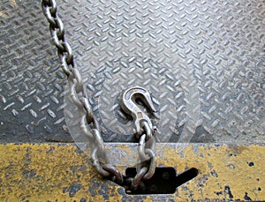 Tow truck hook and chain