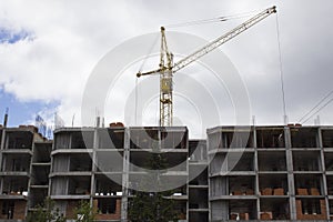 Tower crane is involved in the construction of new residential areas