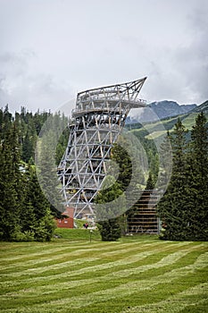 Věž snů, Štrbské pleso, Slovensko, sezónní přírodní scenérie