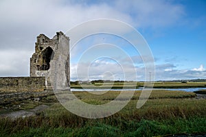 Tower house of Carrigafoyle castle