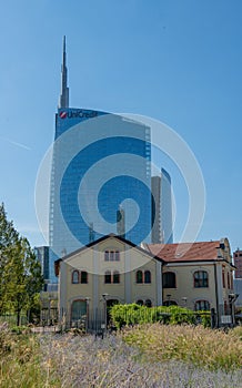 Tower in Piazza Gae Aulenti in Milan