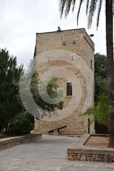 Tower in PollenÃÂ§a photo