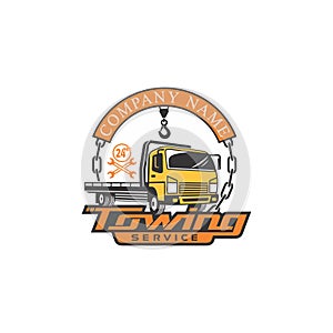 Towing rollback truck