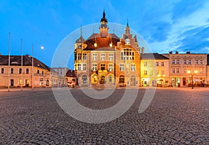 Town Hall in Tarnowskie Gory. Evening foto.