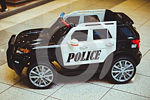 Toy police car