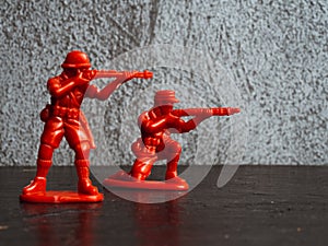 Toy soldiers on woodwn table