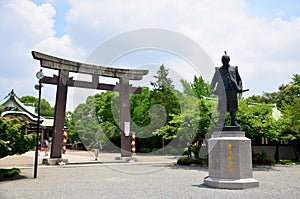 Toyotomi Hideyoshi statue at Hokoku Shrine for people pray and v