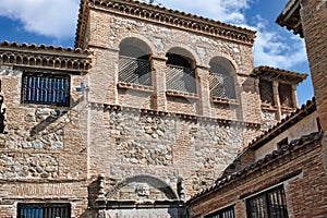 The TrÃ¡nsito Synagogue is a 14th-century synagogue located in Toledo, Spain. photo
