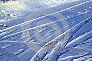 Traces of tread in snow machines